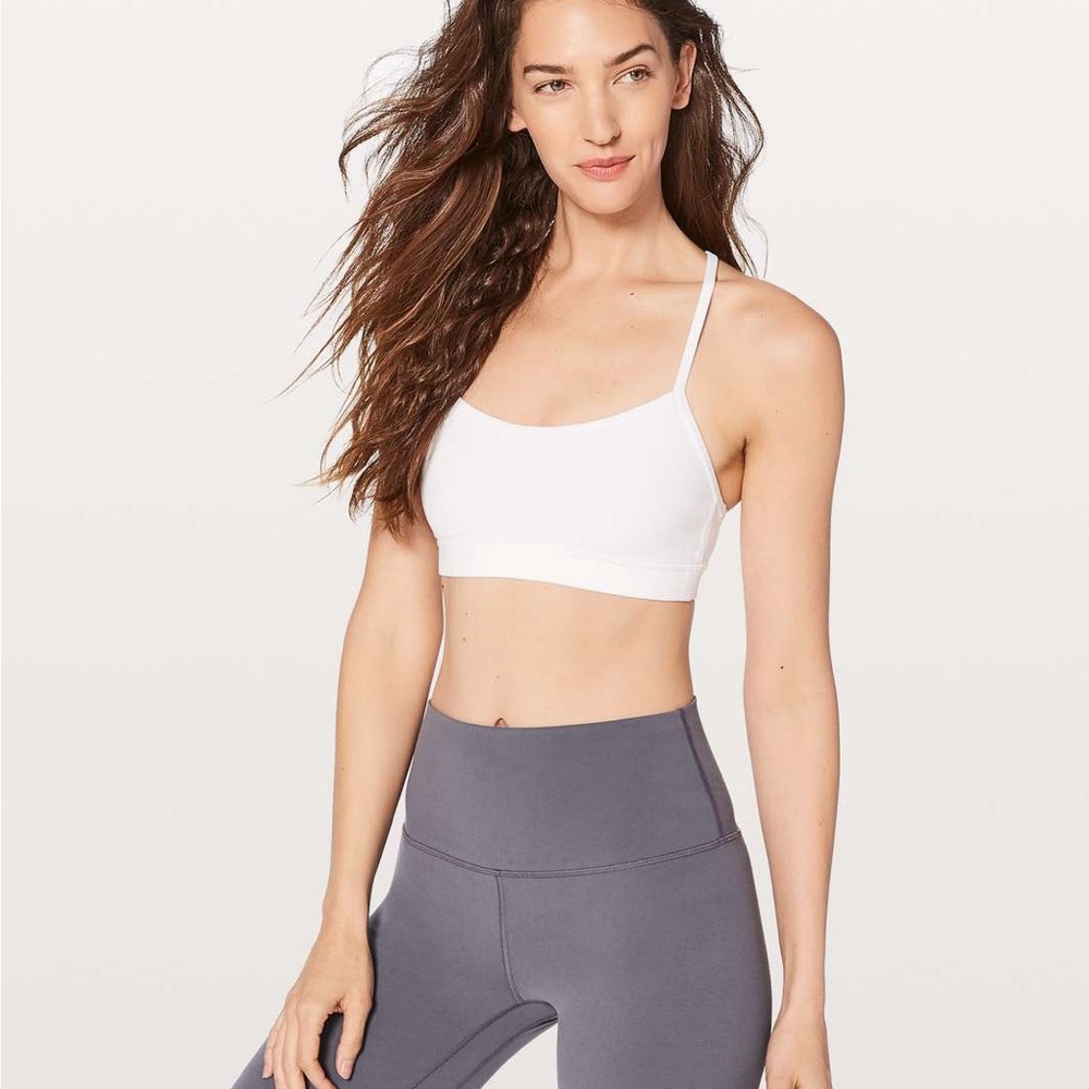 Lululemon: Flow Y Bra Nulu